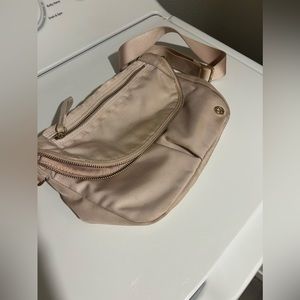 Lulu lemon Cross body Light pink bag